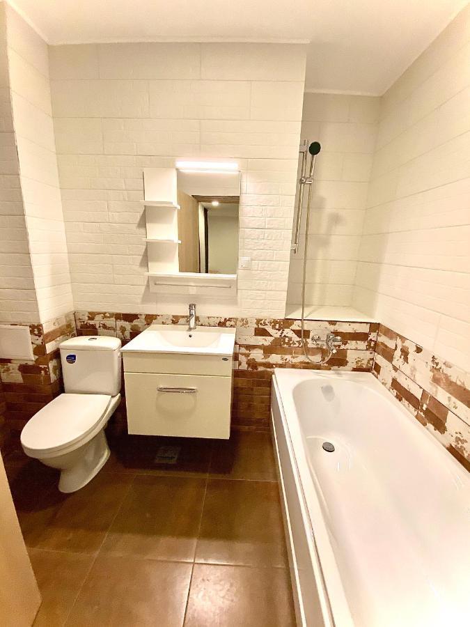 Zen House Apartman Bodzavásár Kültér fotó