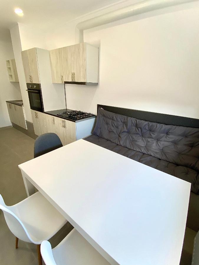 Zen House Apartman Bodzavásár Kültér fotó